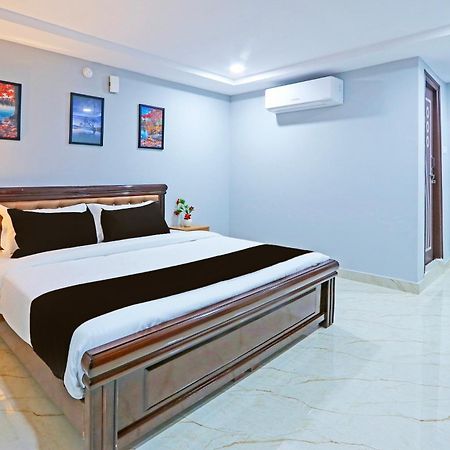 Super Townhouse Qualia Elite S R Nagar Hotel Хидерабад Екстериор снимка