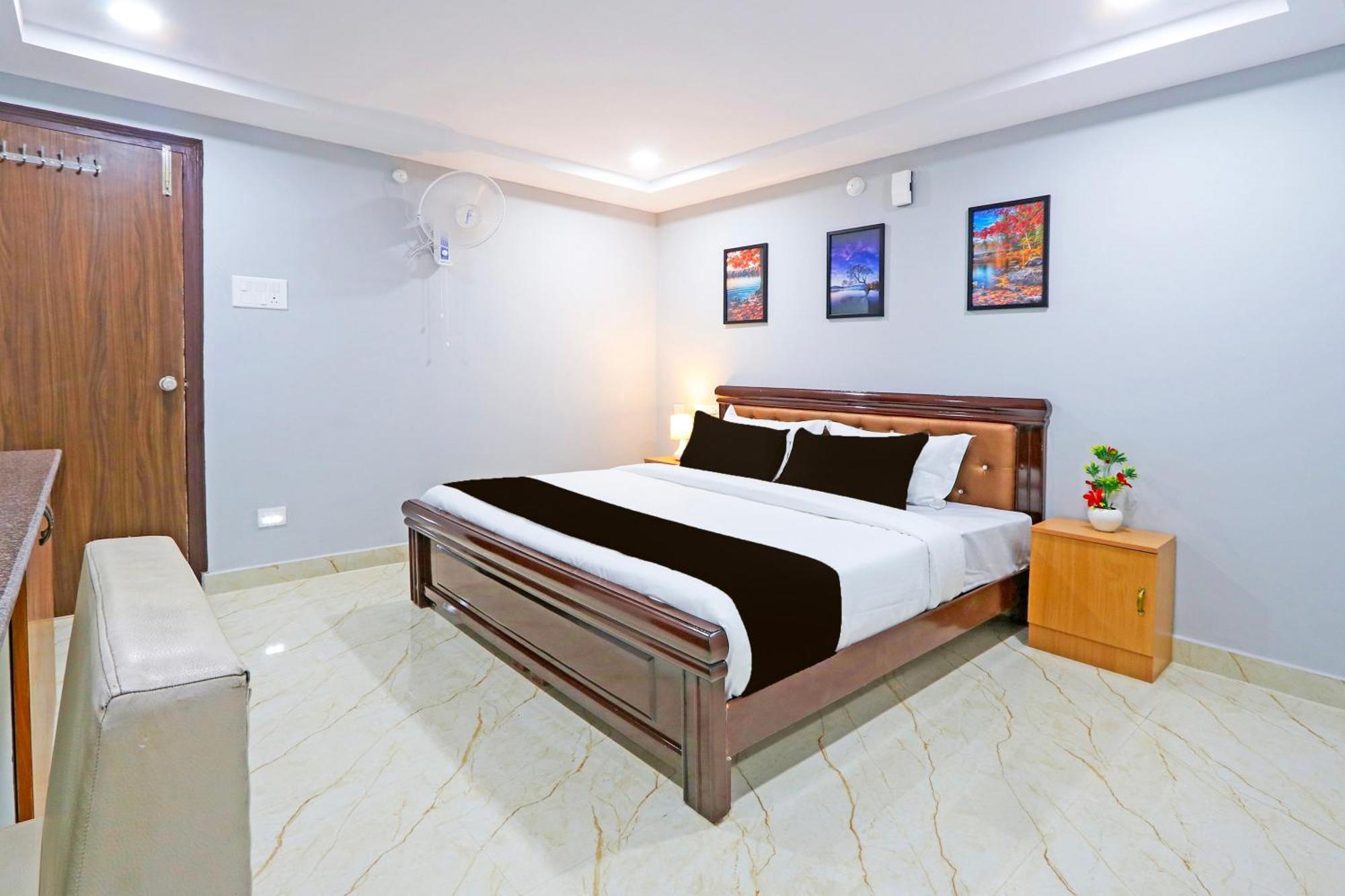Super Townhouse Qualia Elite S R Nagar Hotel Хидерабад Екстериор снимка